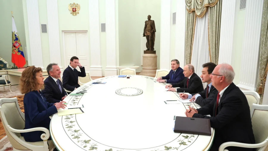 US–Russia Talks on Ukraine Were 'Constructive' but Work Remains, Putin Adviser Says