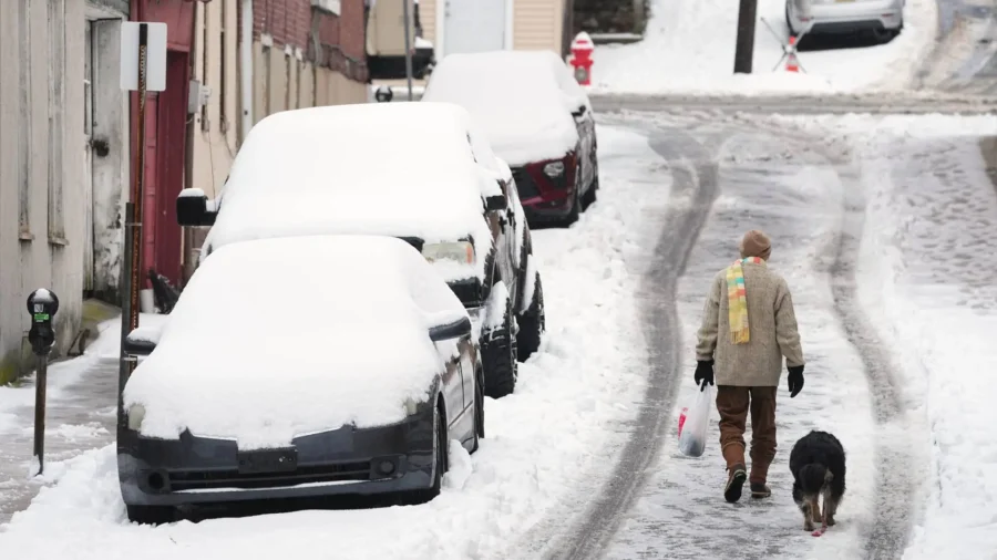 Winter Storm Blankets Northeast With Snow and Ice