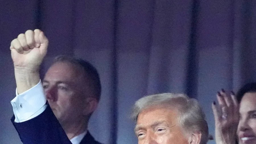 Trump, Canada PM Carney Speak at FIFA World Cup Draw in Washington