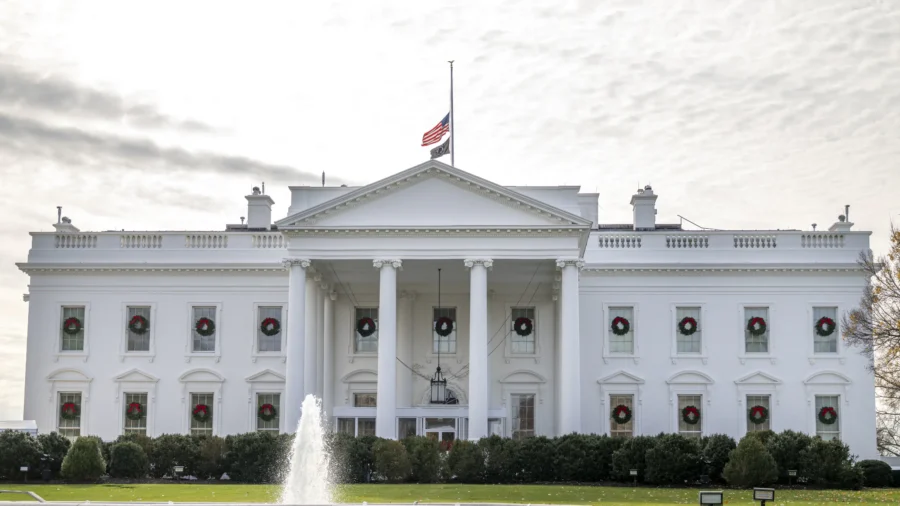What’s Behind White House Launching Database to Expose Alleged Media Bias? Analyst Breaks It Down