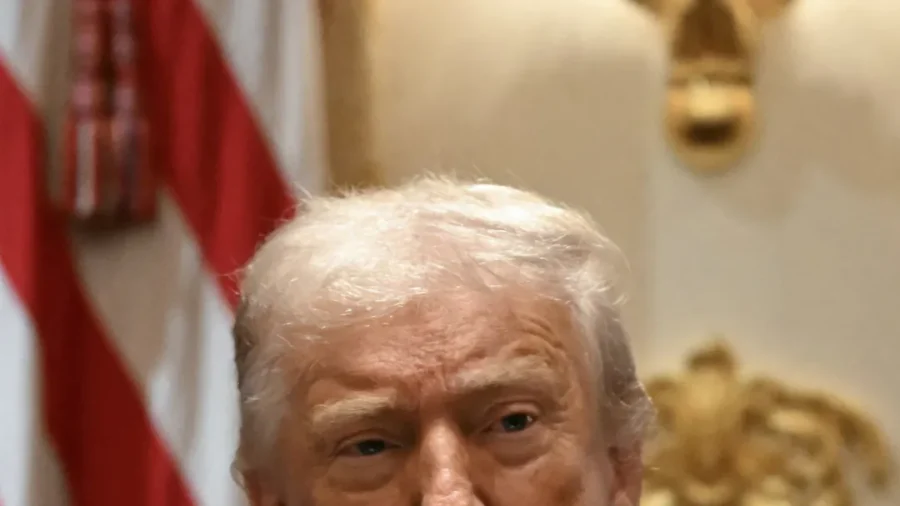 Trump Discusses 'Big Decision' Happening in Supreme Court on Tariffs