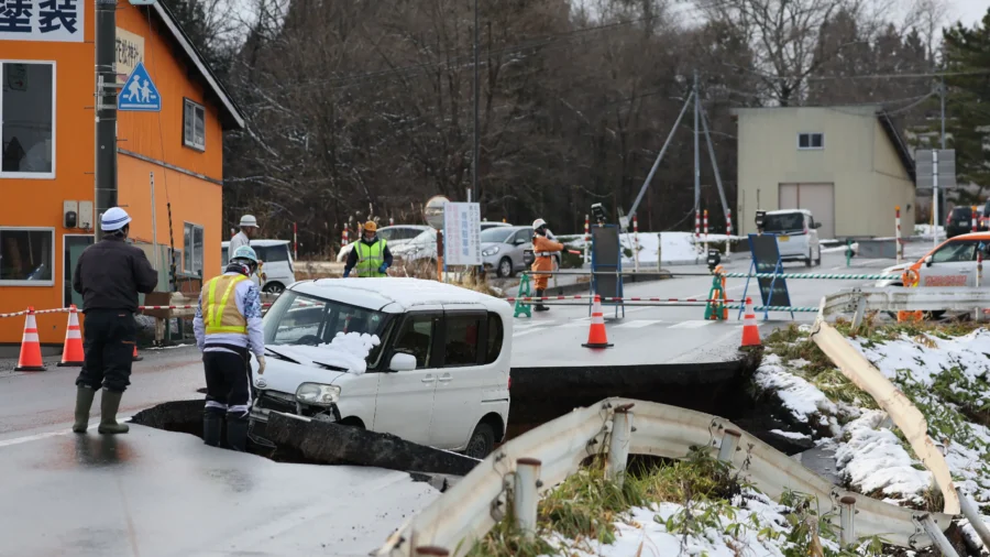 Japan Assesses Damage From 7.5 Magnitude Quake