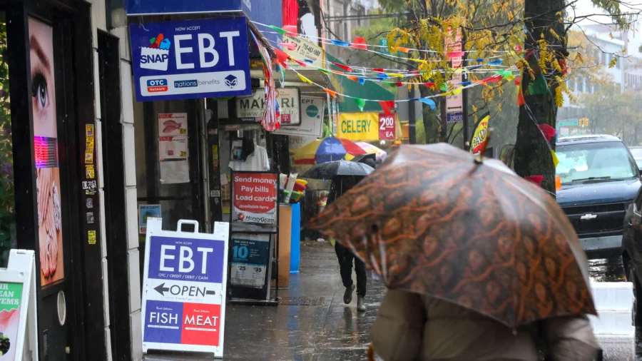 Trump Admin Approves 6 States to Restrict Food Stamps