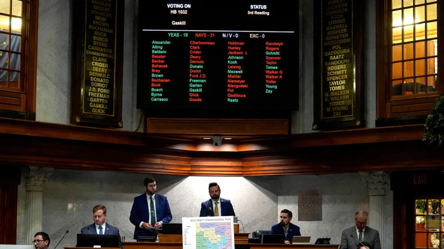 Indiana Senate Rejects Redistricting Bill Favoring Republicans