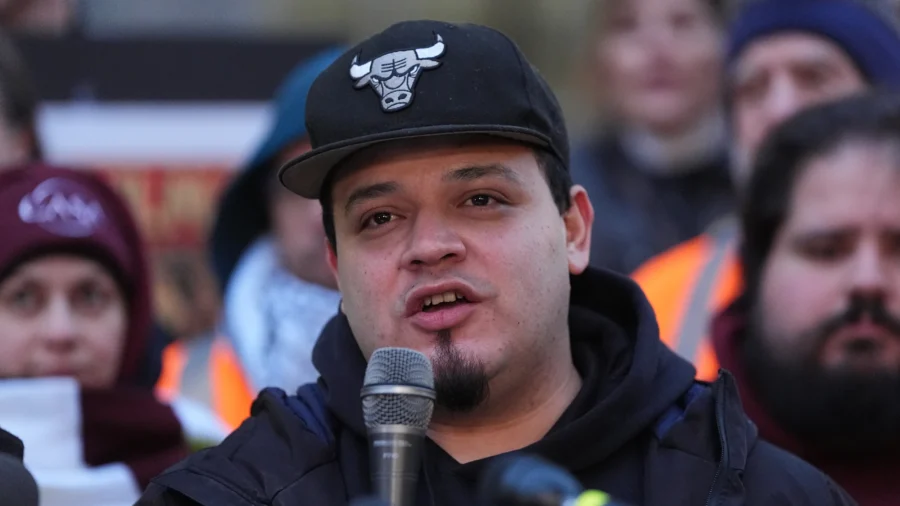 Judge Blocks ICE From Detaining Kilmar Abrego Garcia