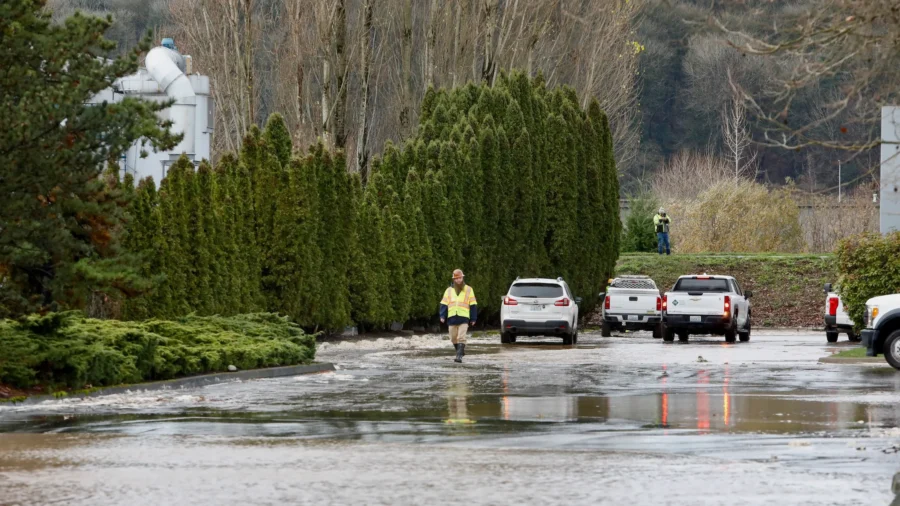 Driver Found Dead in a Submerged Car Near Seattle After Week of Heavy Rain, Flooding