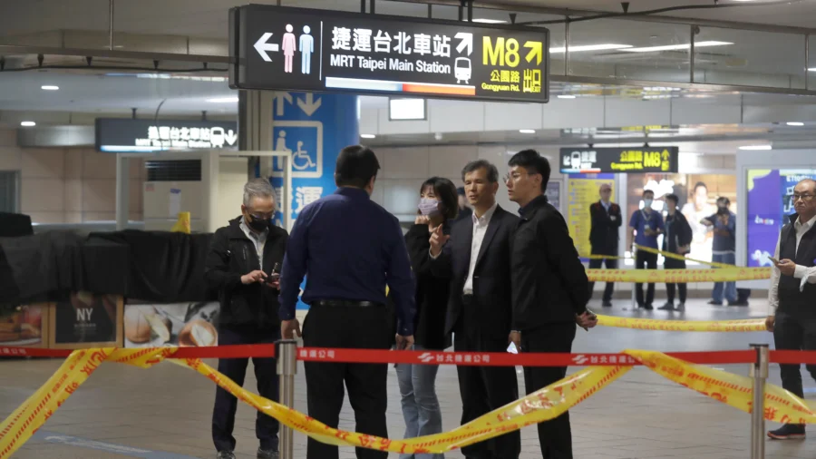 At Least 3 Killed, 9 Injured in Taipei Smoke Grenade and Knife Attack