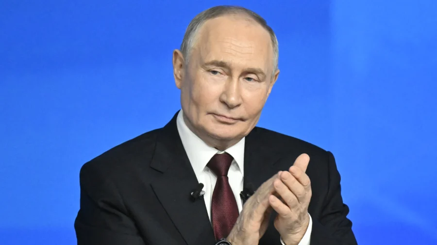 Putin 'Willing to End Conflict Peacefully'