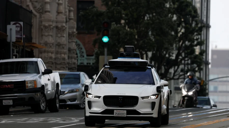 Waymo Robotaxi Fleet Stalls During San Francisco Power Outage