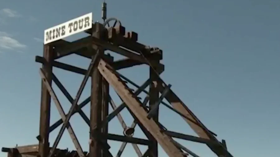 Soaring Gold Prices Creating New 'Gold Rush' in Arizona