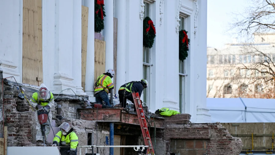 White House to Present Plans for Trump's East Wing Ballroom in January