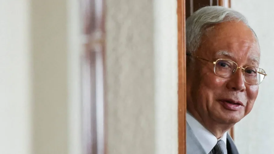 Former Malaysian Leader Sentenced to 15 Years, Hefty Fine in Corruption Trial