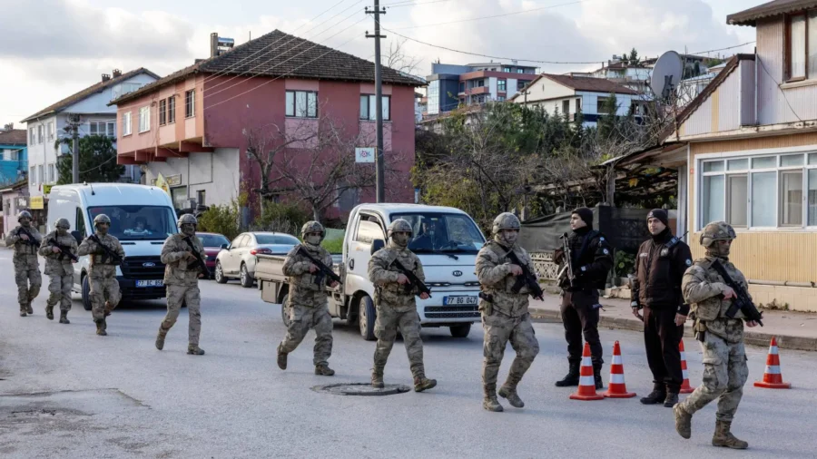 3 Turkish Policemen, 6 ISIS Terrorists Killed in Clash