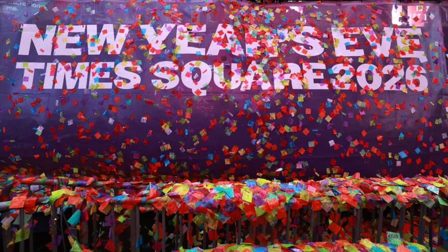 New Year's Eve Organizers Test 2026 Times Square Confetti