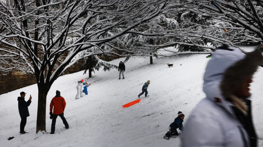 Cold and Wet Weather to Impact New Year’s Eve Celebrations Coast to Coast