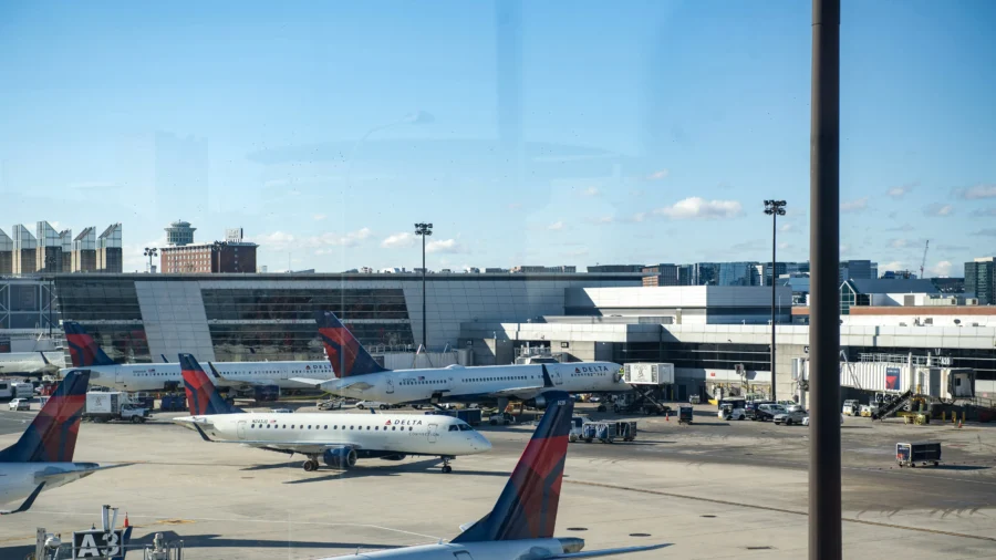 Hundreds of Flights in the Caribbean Canceled After US Strike on Venezuela