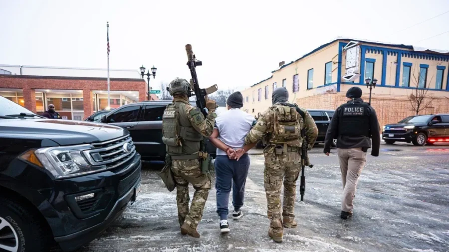 DHS: More Than 2,000 Arrested in Minnesota Operation; 3,200 Percent Rise in Vehicular Attacks on ICE Officers