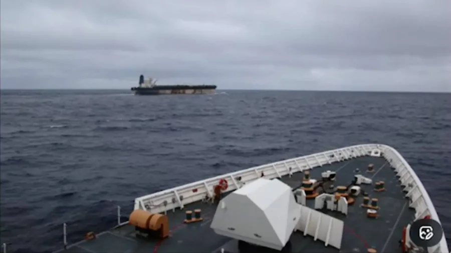 US Seizes 2 Venezuela-Linked Oil Tankers in Predawn Operations