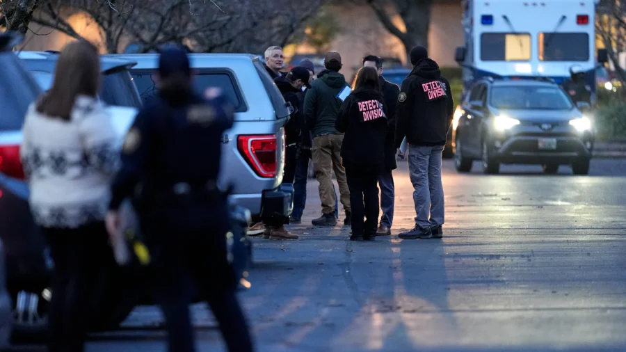 Portland Police Arrest 6 Protesters Near ICE Facility