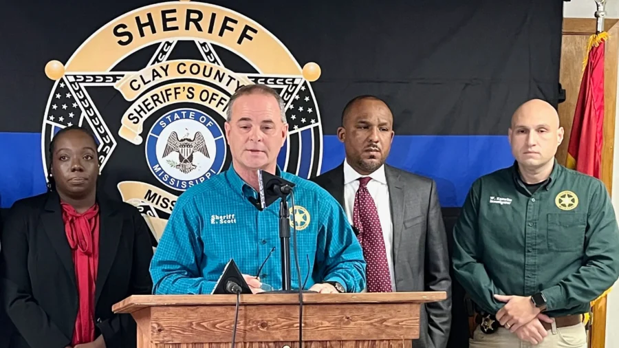 6 Killed in Mississippi, Suspect in Custody