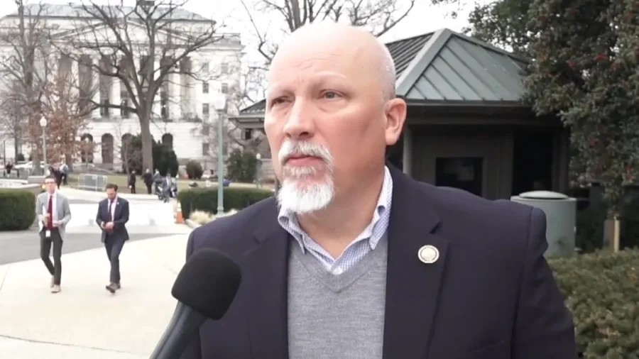 GOP Lawmakers Back Potential Military Action Against Iranian Regime, Democrats Urge Diplomacy