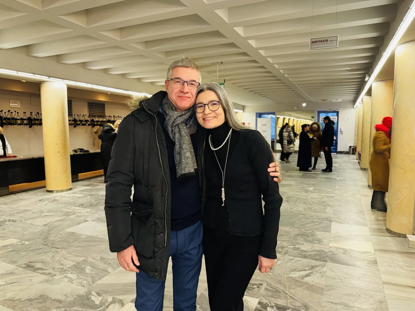 On the afternoon of Jan. 10, 2026, Mr. Wojciech Jankowski and his wife, Ms. Joanna Jankowska, attended a Shen Yun performance at the Grand Theatre in Łódź. (Wang Yixiao/The Epoch Times)
