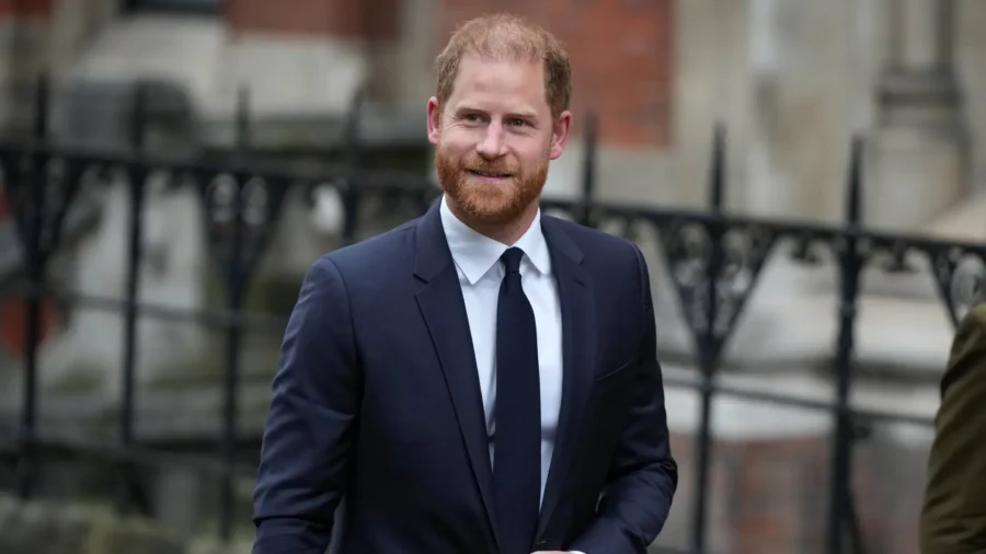 Prince Harry in Court for Suit Against Daily Mail Publisher