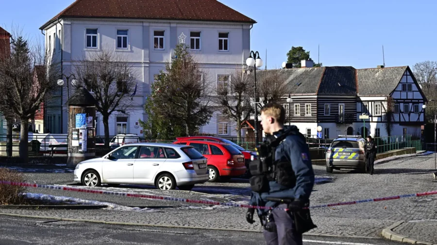 Town Hall Shooting Kills 1 in Czech Republic