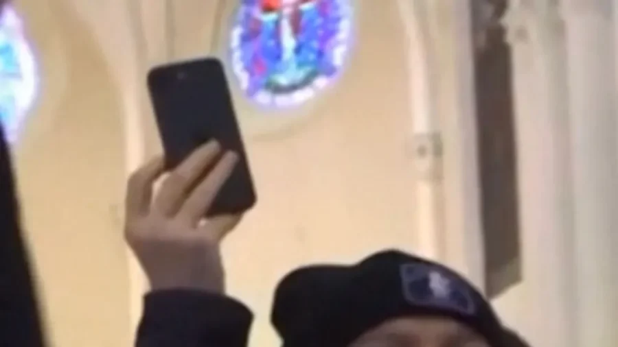 Protesters Disrupt Church Where Minnesota ICE Official Serves as Pastor