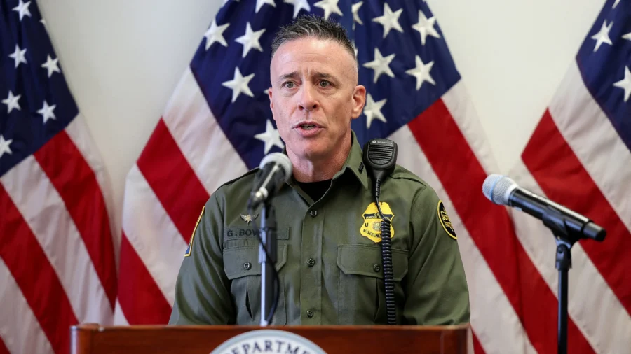 Border Patrol Commander at Large Holds News Conference in Minneapolis