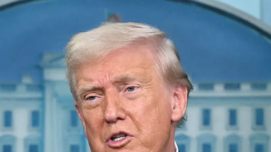 Trump Says 10,000 Criminals in Minnesota Arrested
