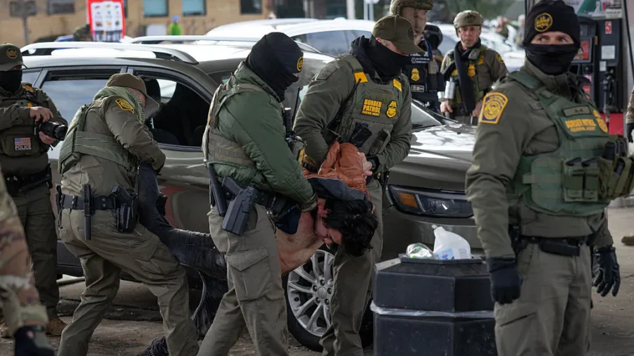 US Border Patrol, ICE Issue Update on Minneapolis Immigration Enforcement Operations