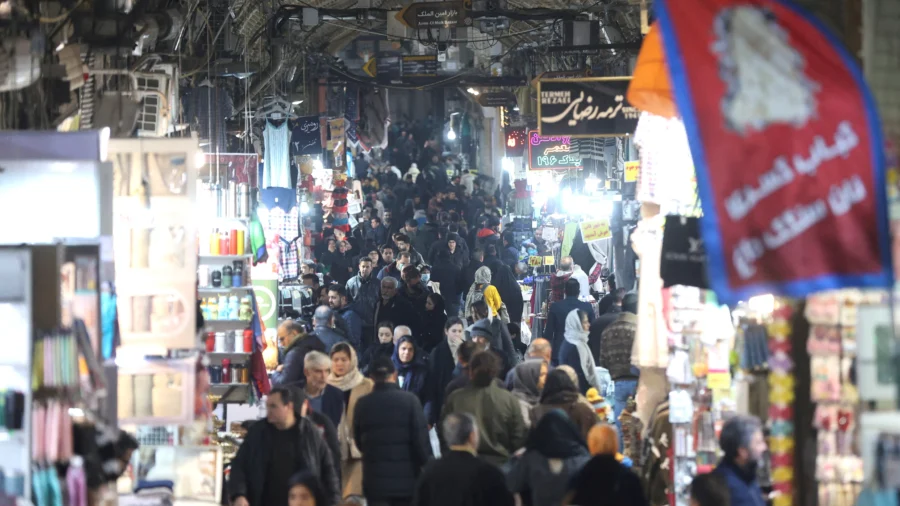 Residents in Iran Facing 3-week Internet Blackout