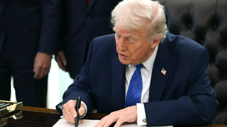 Trump Signs Order to Launch IndyCar Race in Washington for America’s 250th