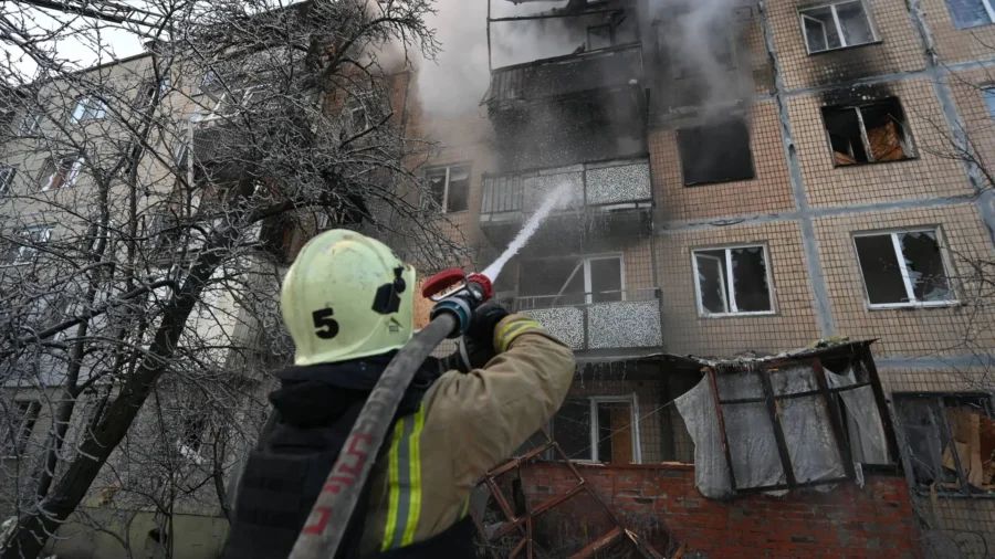 Russia Bombards Ukraine a Day Before Peace Talks