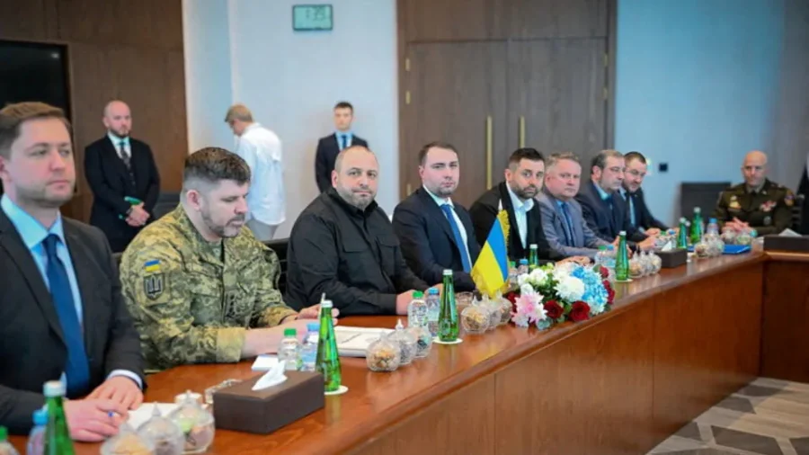 Ukraine, Russia Agree Prisoner Swap on 2nd Day of Peace Talks