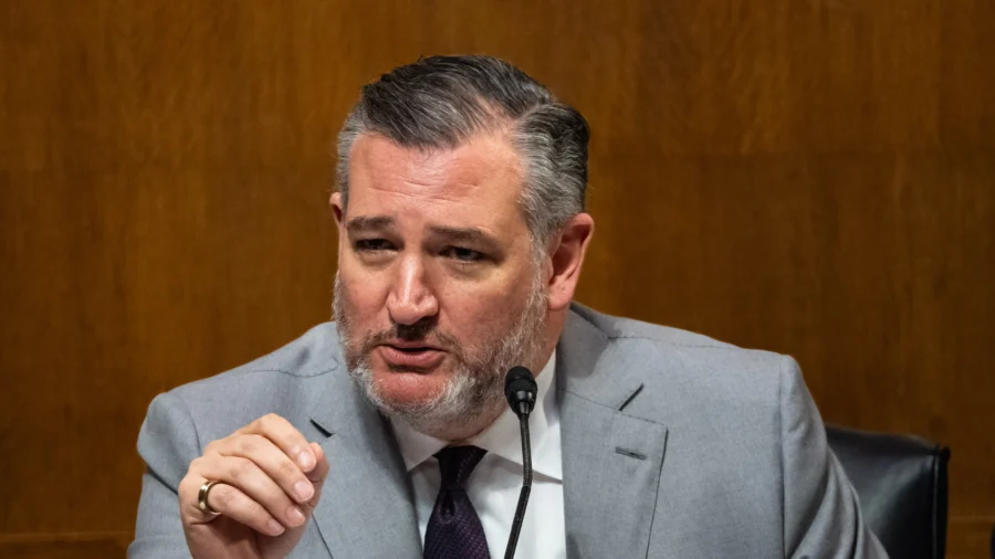 Senate Committee Hearings to Examine Media Ownership in the Digital Age
