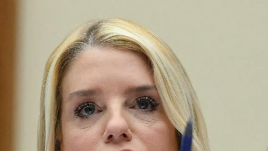 AG Pam Bondi Testifies Before House Judiciary Committee on Immigration Enforcement