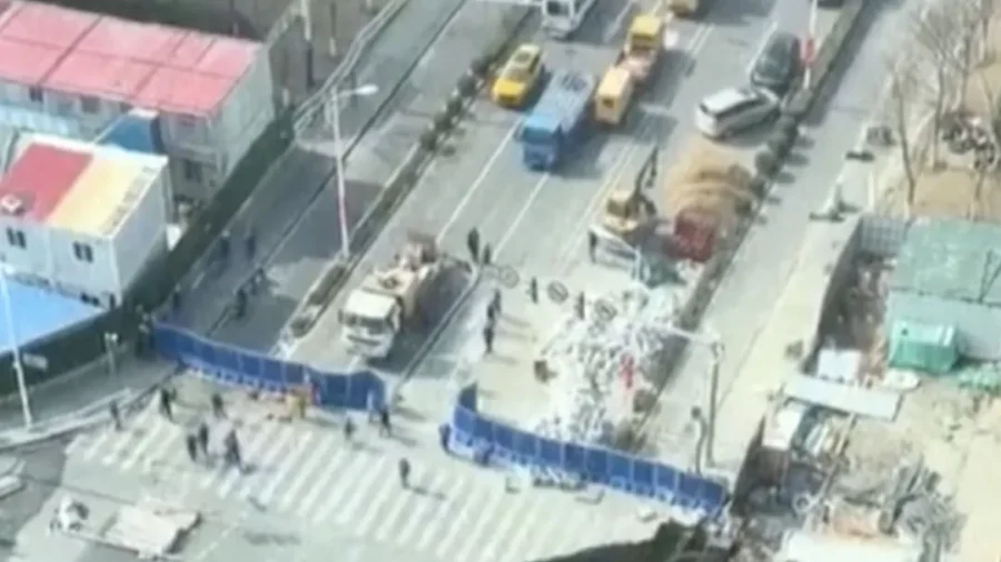Massive Sinkhole Engulfs Road, Structures in Shanghai