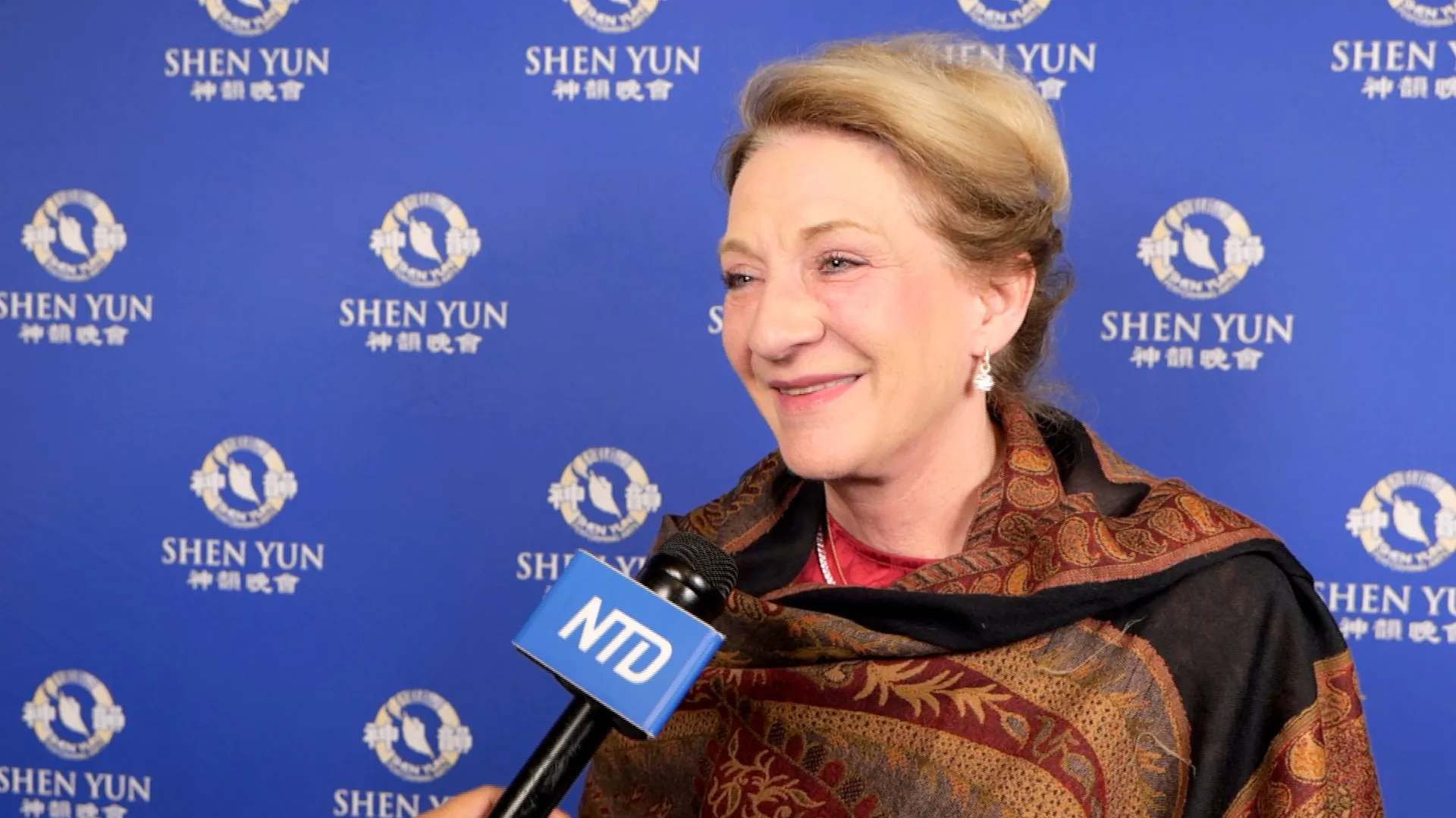Ulrich Ruth ‘This Has Been Just Breathtaking,’ Costume Designer Says of Shen Yun | NTD