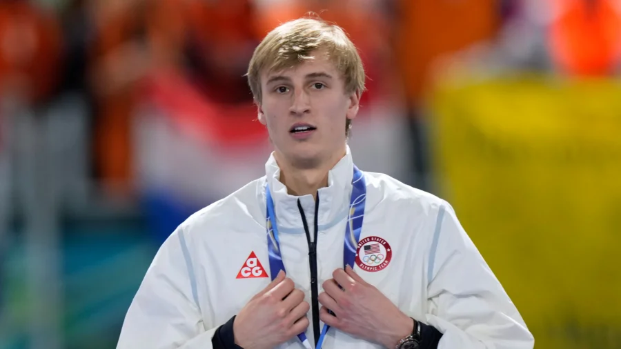 Jordan Stolz Wins 500m Speedskating for 2nd Gold at Milano Cortina Olympics