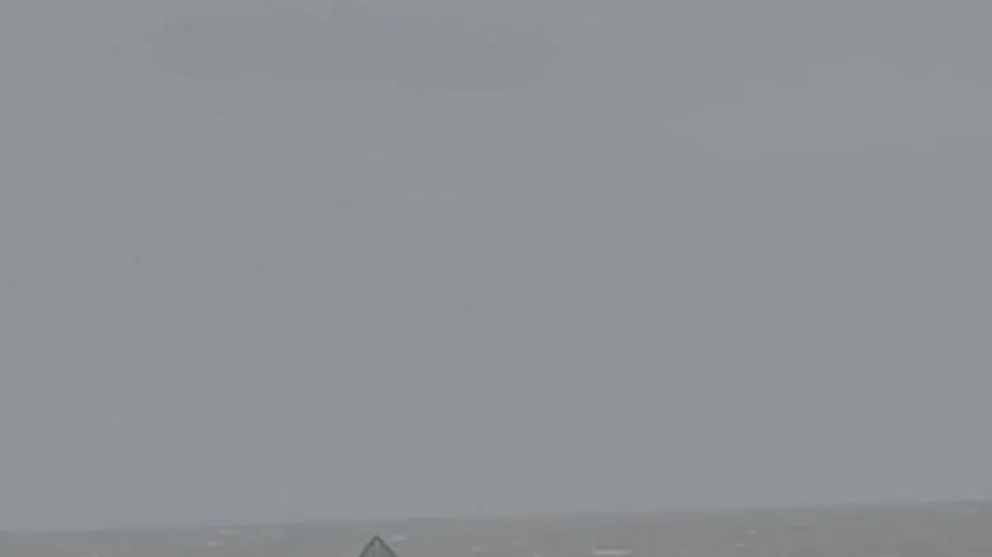 Amazon Delivery Van Gets Stuck After Following GPS Onto Mudflats