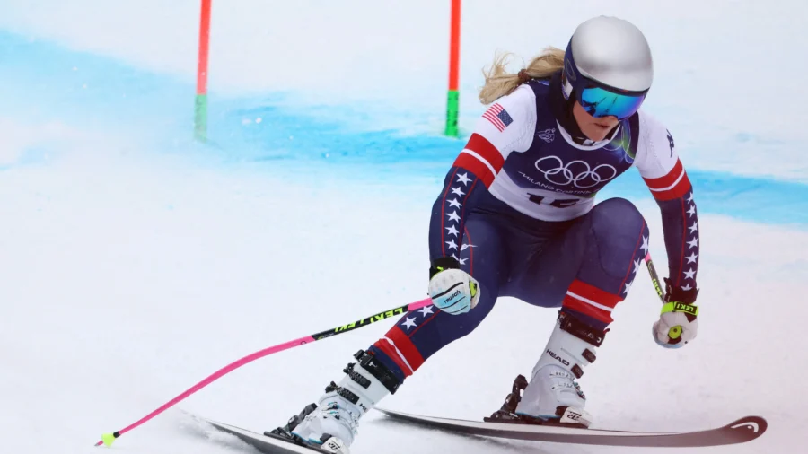 Lindsey Vonn Back in US, Grateful for Italian Help in Recovery