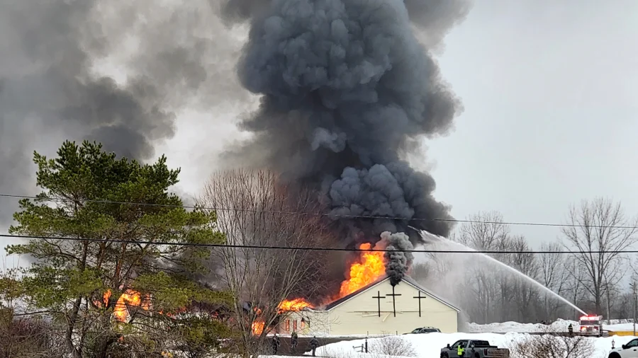 Pastor, 4 Firefighters Injured in Explosion at Upstate New York Church
