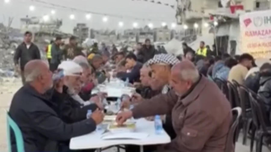 Gaza Strip Residents Observe First Day of Ramadan