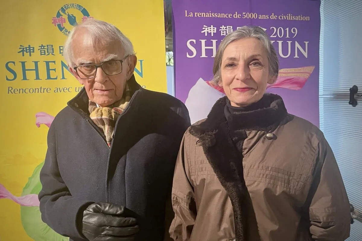 Claude Lanoë and Emmanuelle Matagne at the Palais des Congrès in Tours when they saw Shen Yun on Feb. 14, 2026, at the evening performance. (Isabelle Meyer/The Epoch Times)
