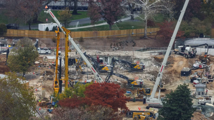 US Commission of Fine Arts Approves White House Ballroom Proposal