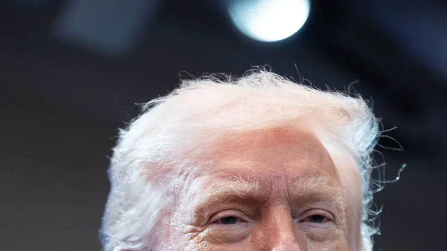 'Deeply Disappointing': Trump Reacts to Supreme Court Striking Down His Tariffs
