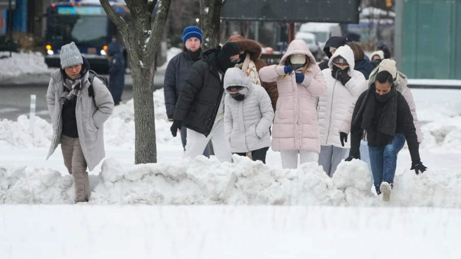 Blizzard Warnings Issued From Delaware to Massachusetts as Storm Threatens East Coast