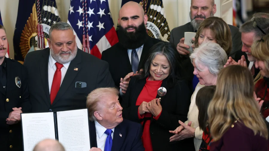 Trump Honors Angel Families, Proclaims National Day of Remembrance